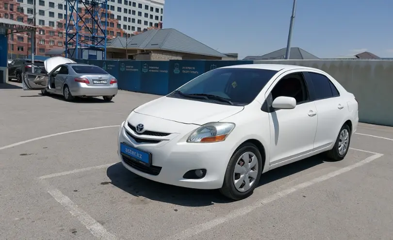 Toyota Yaris 2008 года за 4 500 000 тг. в Шымкент