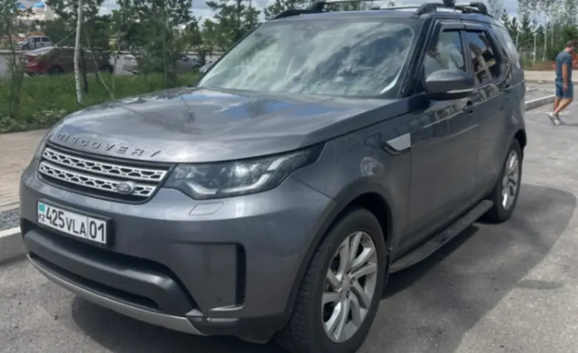 Land Rover Discovery 2017 года за 19 500 000 тг. в Астана