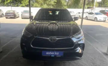 Toyota Highlander 2021 года за 24 000 000 тг. в Алматы фото 2