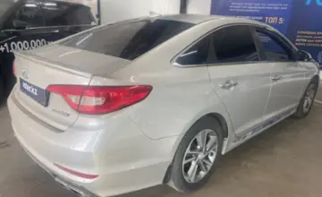 Hyundai Sonata 2015 года за 8 000 000 тг. в Астана