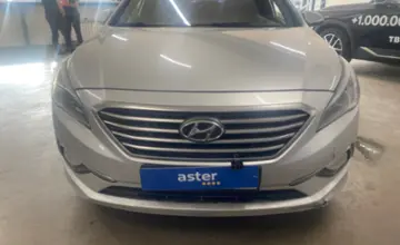 Hyundai Sonata 2015 года за 8 000 000 тг. в Астана фото 2