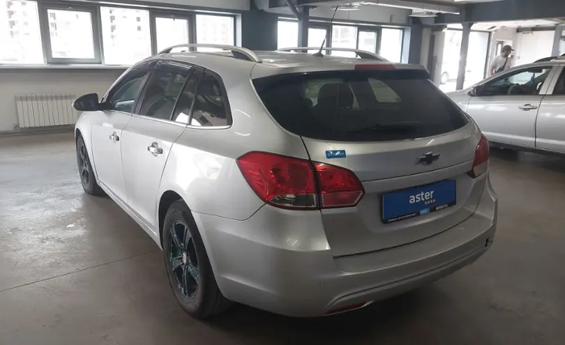 Chevrolet Cruze 2014 года за 4 500 000 тг. в Астана фото 4
