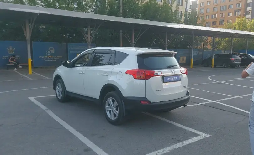 Toyota RAV4 2013 года за 9 500 000 тг. в Алматы фото 4
