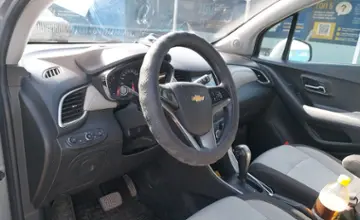 Chevrolet Tracker 2020 года за 8 000 000 тг. в Шымкент фото 5