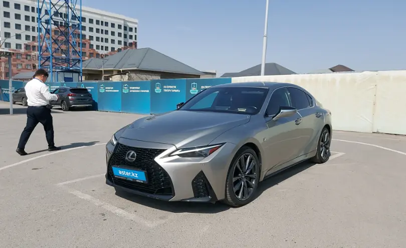 Lexus IS 2021 года за 24 000 000 тг. в Шымкент
