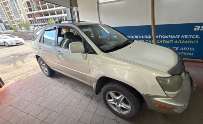 Lexus RX 2000 года за 6 000 000 тг. в Астана фото 4