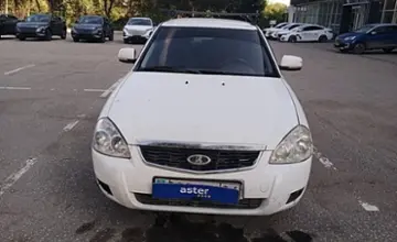 LADA (ВАЗ) Priora 2010 года за 1 200 000 тг. в Актобе фото 2