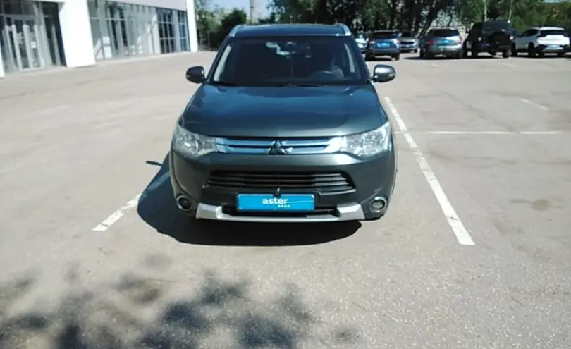 Mitsubishi Outlander 2014 года за 7 000 000 тг. в Актобе фото 2