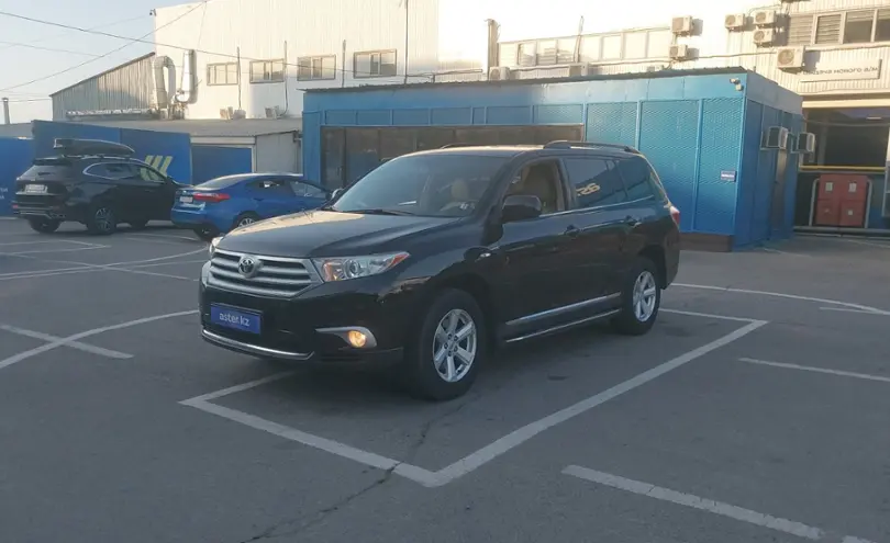 Toyota Highlander 2014 года за 13 000 000 тг. в Алматы