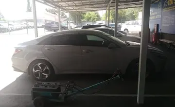 Hyundai Elantra 2021 года за 9 700 000 тг. в Алматы фото 4