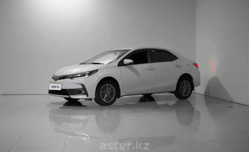 Toyota Corolla 2018 года за 7 500 000 тг. в Алматы