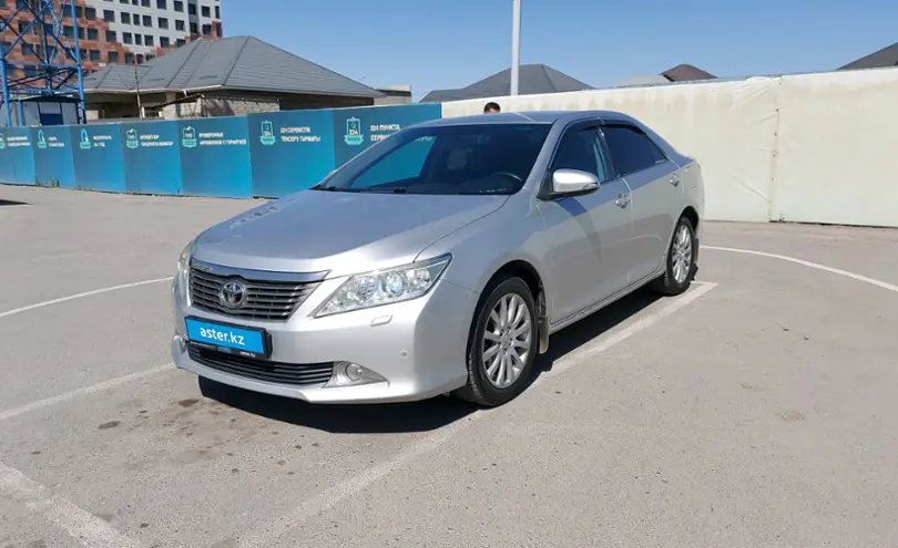 Toyota Camry 2012 года за 8 490 000 тг. в Шымкент