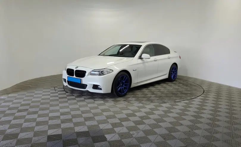 BMW 5 серии 2013 года за 11 700 000 тг. в Алматы