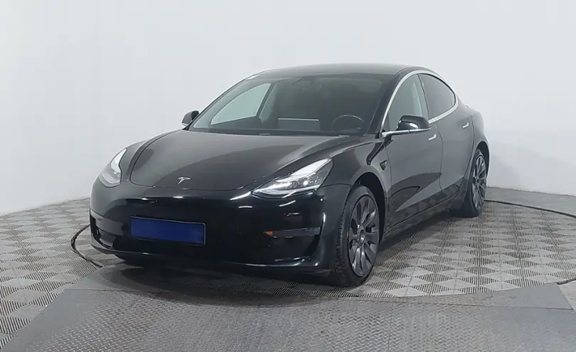 Tesla Model 3 2019 года за 9 990 000 тг. в Астана