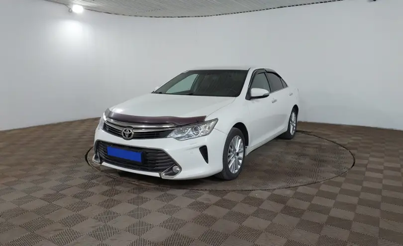 Toyota Camry 2014 года за 10 590 000 тг. в Шымкент