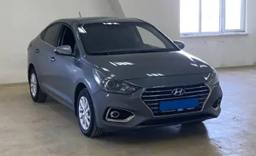 Hyundai Accent 2018 года за 6 200 000 тг. в Актобе фото 3