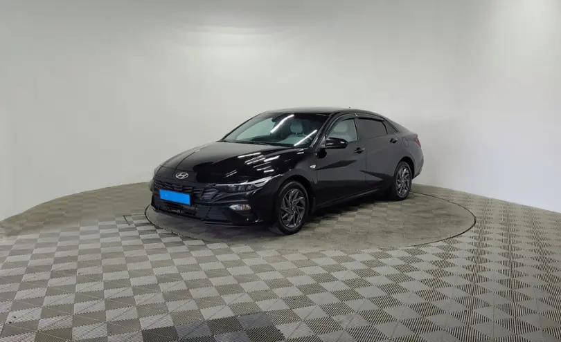 Hyundai Elantra 2023 года за 9 990 000 тг. в Алматы
