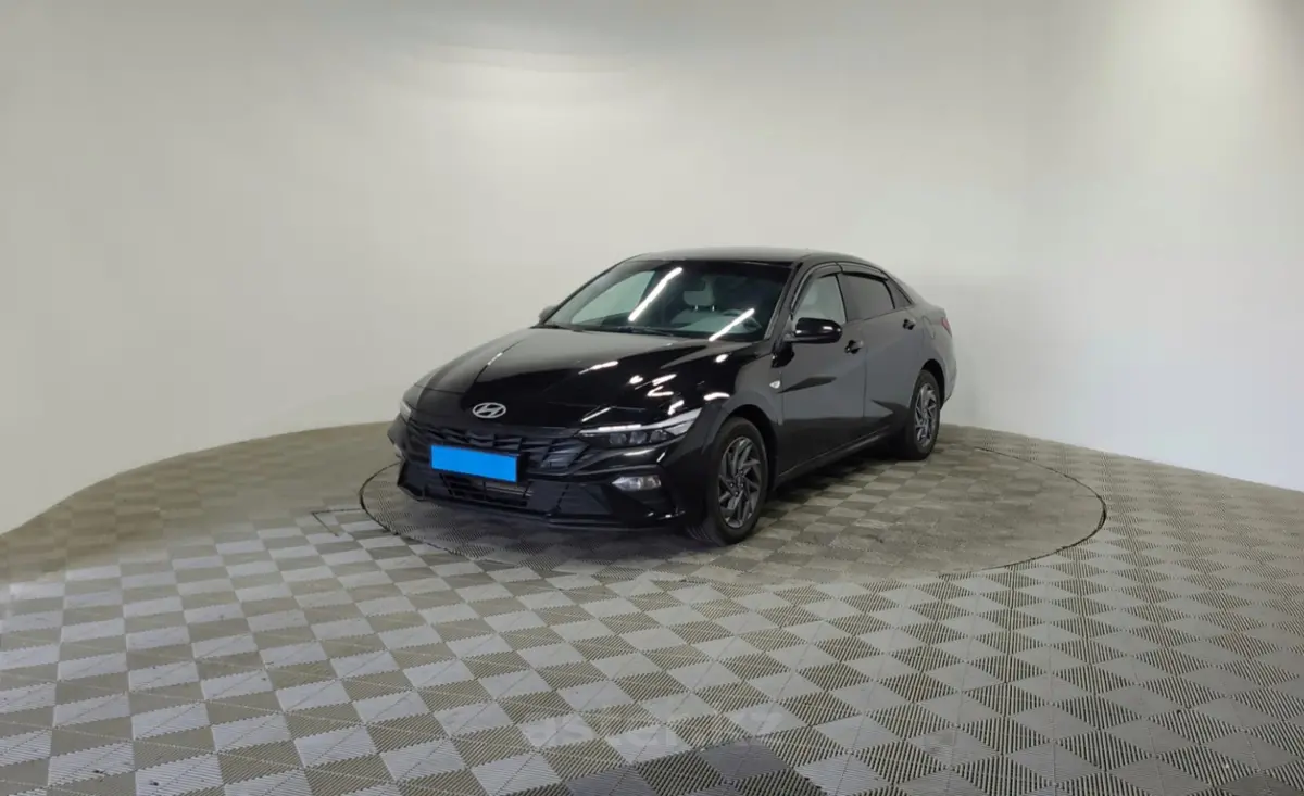 2023 Hyundai Elantra