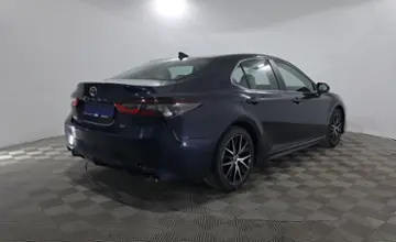 Toyota Camry 2022 года за 13 990 000 тг. в Павлодар