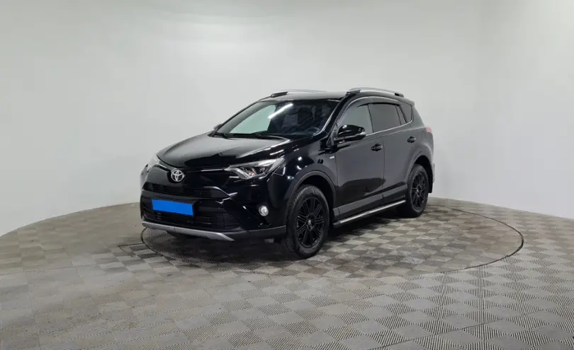 Toyota RAV4 2017 года за 11 500 000 тг. в Алматы