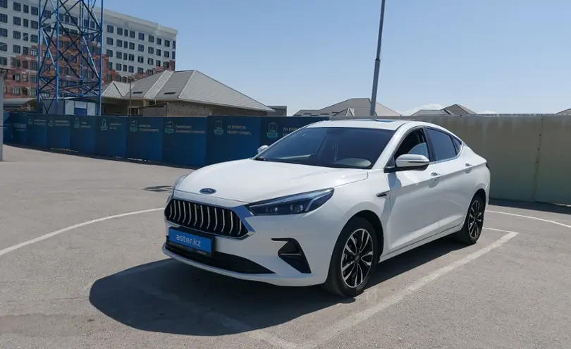JAC J7 2023 года за 7 300 000 тг. в Шымкент