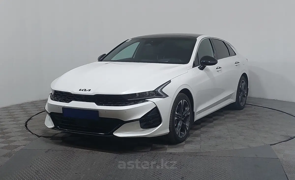 2023 Kia K5