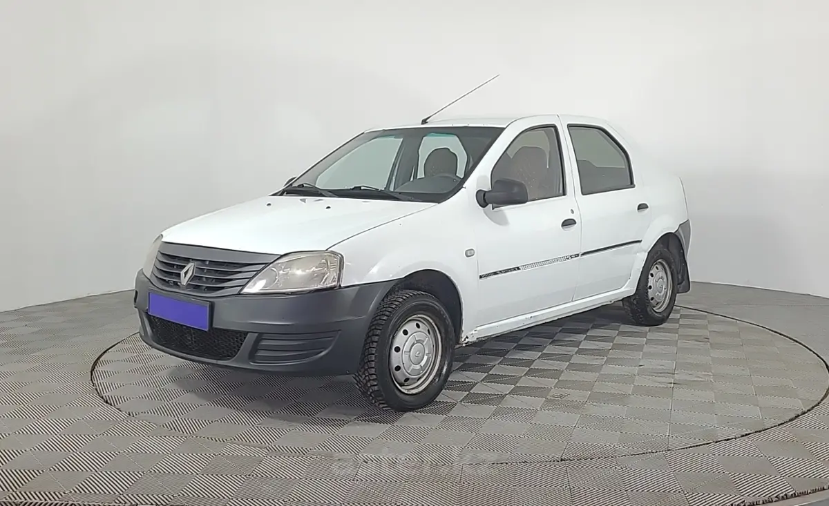 2013 Renault Logan
