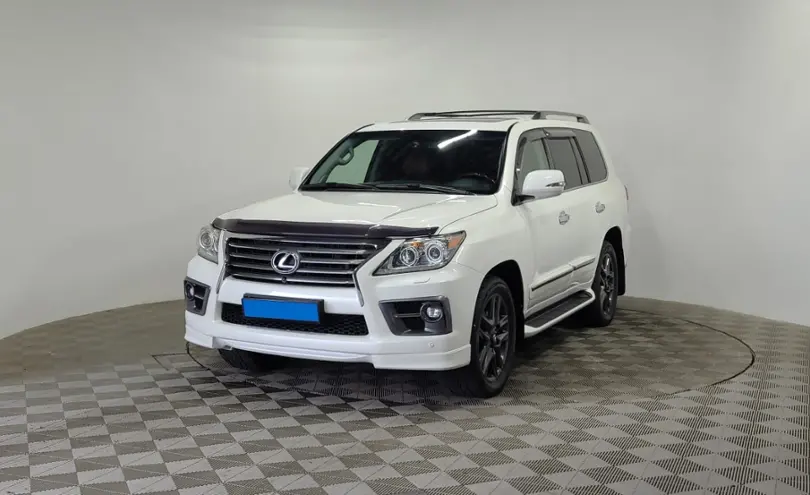 Lexus LX 2014 года за 26 590 000 тг. в Алматы