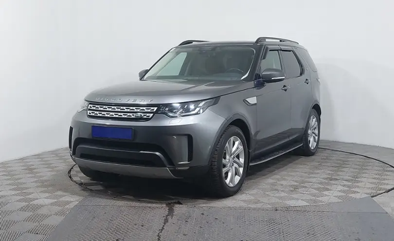 Land Rover Discovery 2017 года за 15 290 000 тг. в Астана
