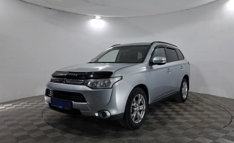 Mitsubishi Outlander 2012 года за 6 950 000 тг. в Павлодар