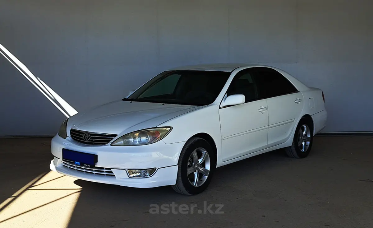 2004 Toyota Camry