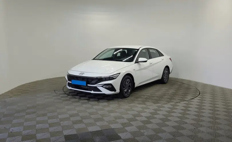 Hyundai Elantra 2023 года за 9 790 000 тг. в Алматы