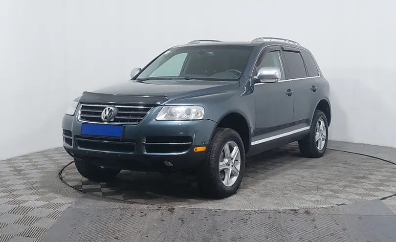 Volkswagen Touareg 2006 года за 5 250 000 тг. в Астана