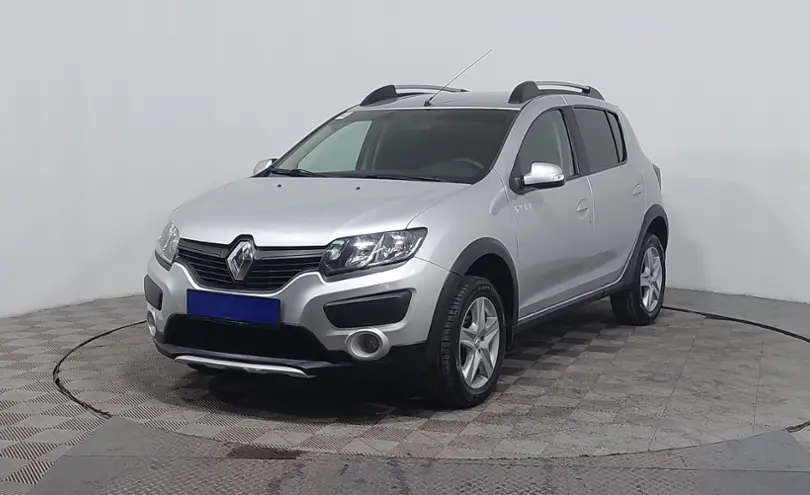 Renault Sandero 2015 года за 3 950 000 тг. в Астана