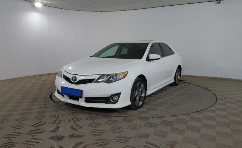 Toyota Camry 2014 года за 8 990 000 тг. в Шымкент