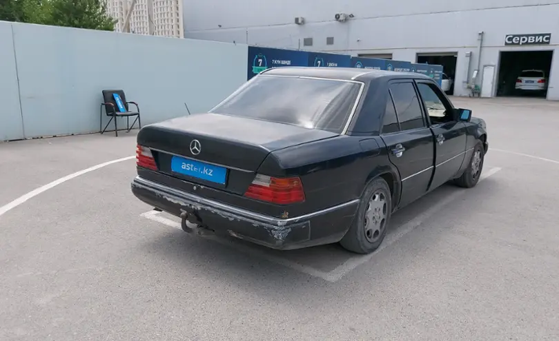 Mercedes-Benz W124 1991 года за 1 000 000 тг. в Шымкент фото 3