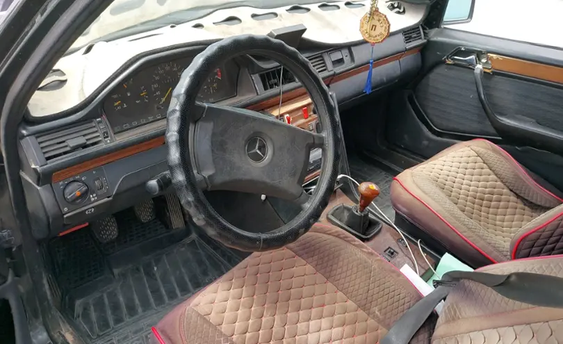 Mercedes-Benz W124 1991 года за 1 000 000 тг. в Шымкент фото 5