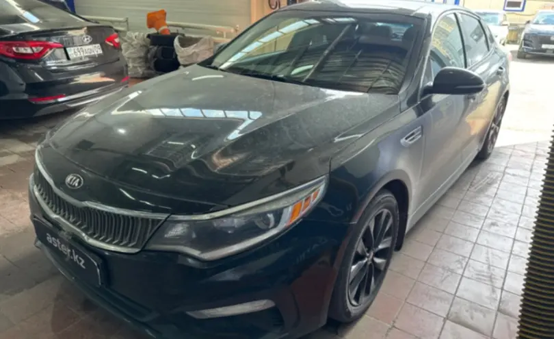 Kia Optima 2018 года за 8 500 000 тг. в Астана