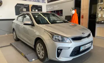 Kia Rio 2018 года за 6 500 000 тг. в Астана фото 3