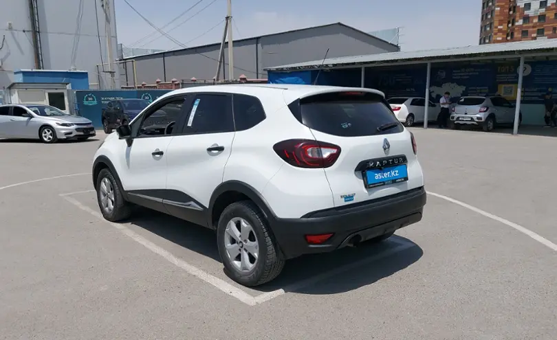 Renault Kaptur 2018 года за 6 500 000 тг. в Шымкент фото 4
