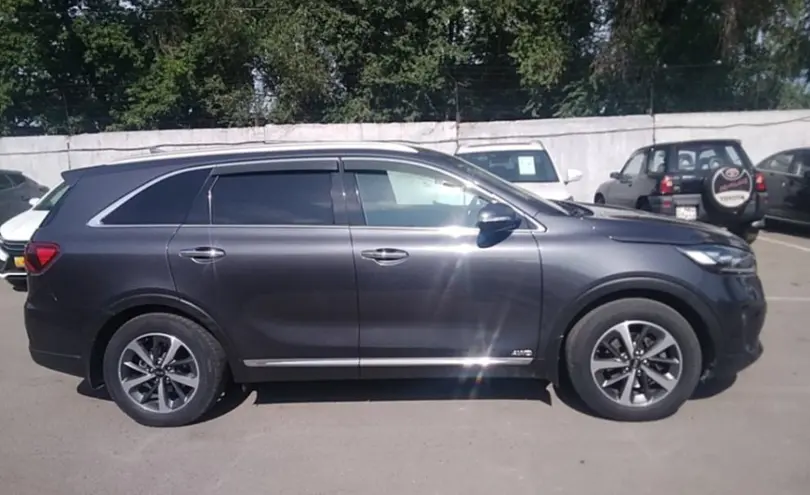Kia Sorento 2019 года за 11 000 000 тг. в Алматы фото 4