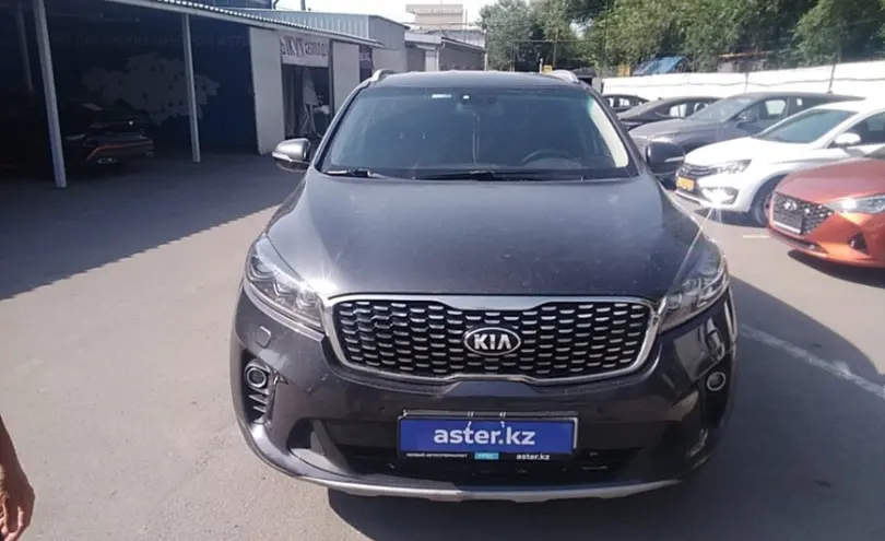 Kia Sorento 2019 года за 11 000 000 тг. в Алматы фото 2