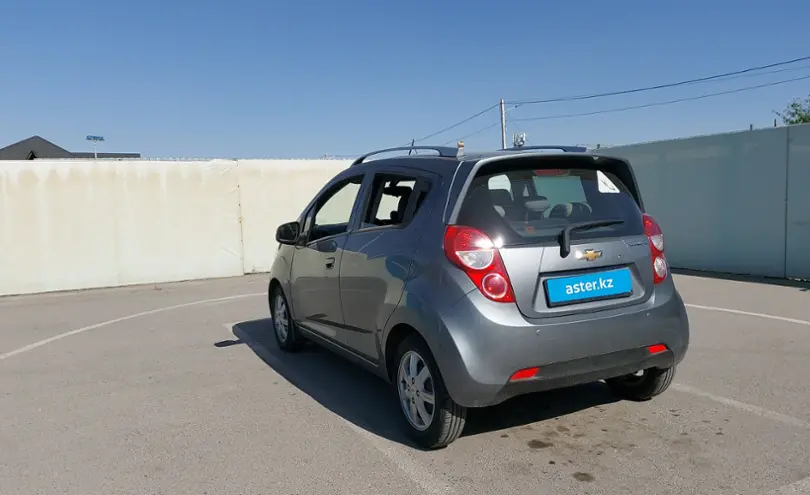 Chevrolet Spark 2021 года за 5 000 000 тг. в Шымкент фото 4