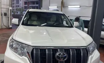 Toyota Land Cruiser Prado 2017 года за 22 000 000 тг. в Астана фото 2