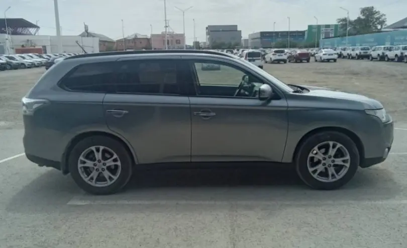 Mitsubishi Outlander 2013 года за 7 000 000 тг. в Кызылорда фото 4