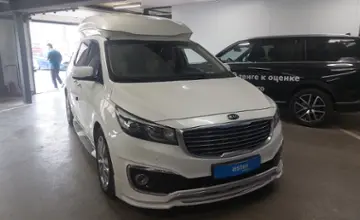 Kia Carnival 2016 года за 16 500 000 тг. в Астана фото 2