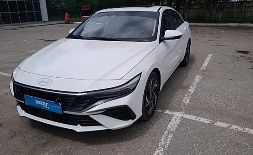 Hyundai Elantra 2023 года за 9 600 000 тг. в Актобе