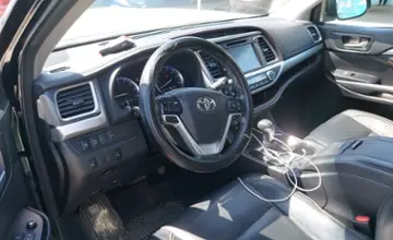 Toyota Highlander 2018 года за 21 000 000 тг. в Шымкент фото 5