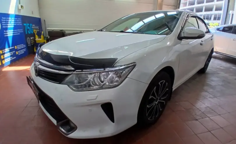 Toyota Camry 2015 года за 9 500 000 тг. в Астана