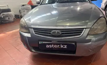 LADA (ВАЗ) Priora 2013 года за 1 000 000 тг. в Астана фото 2